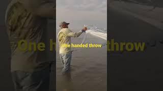 Throw a cast net with one hand