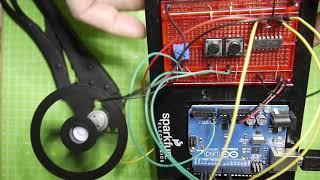 Controlling a DC motor with potentiometer and pushbuttons