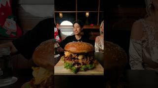 Took on the biggest burger in Singapore (5KG) solo!