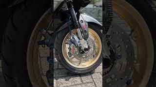 Aerox ganteng ini abis servis di Service Center Öhlins Indonesia nih! #aerox #motor #ohlins