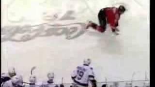 Jarkko Ruutu owns Dion Phaneuf!