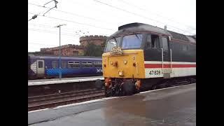 The x2 LSL Class 47 with Statesman Rail: ‘LORD OF THE ISLES STATESMAN (Day 1)’ departs at Carlisle.