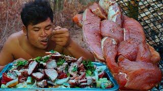 Roast Pork Sirloin Salad In Wild | ARS Primitive Cooking