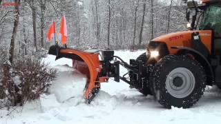 Bucher Municipal - Gmeiner Wedge-Vario Arox 270 Snow plough & Tracon 1000 Sprading Machine