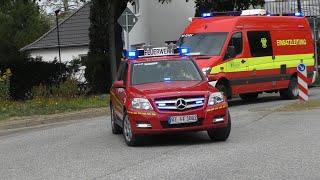 [MANV nach Busunfall!] Einsatzfahrten Feuerwehr und Rettungsdienst zur Großübung in Geesthacht