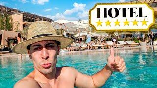 EL ÚNICO HOTEL DE 6 ESTRELLAS EN EUROPA!! ⭐️ ¿Vale la Pena Carlos?