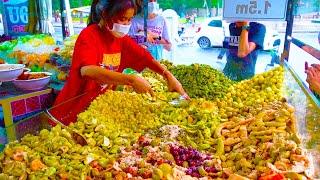 Unbelievable!! 2 Tons Are Sold Per Day!! Mju Wat Phnom The Most Famous 24h Fruit Store In Phnom Penh