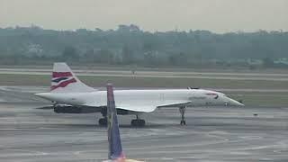 Concorde's Taxi and Canarsie Climb from JFK  18 October 2003