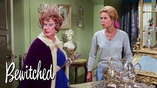 Samantha Tries Persuading The Queen | Bewitched