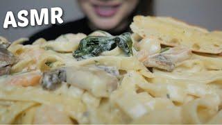 CREAMY Shrimp Alfredo Pasta with Garlic Toast *Relaxing Food Sounds | N.E Let's Eat