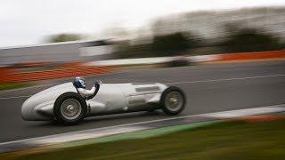 Valtteri Drives the Classic Mercedes W125 from 1937!