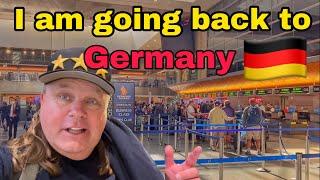 German in Venice is going back to Germany Duesseldorf