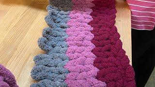 Start to finish in making a chunky blanket including how to change yarn color