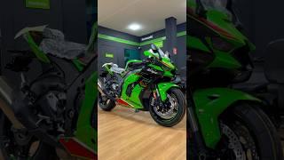 Kawasaki Ninja ZX-10R 2023 #kawasaki #ninja #motorcycle #zx10r #motor #sport #motorbike