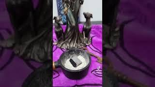 ‍️ Honoring Hekate of the Crossroads: DIY Ritual Incense Recipe #shorts