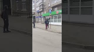 После этого Владислейва загасила бабка на лавке