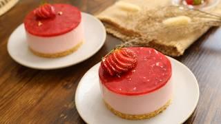 Bánh mousse dâu tây sữa chua không dùng lò nướng | Strawberry yogurt mousse cake (no-bake)