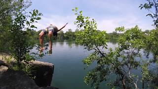 cliffjumping