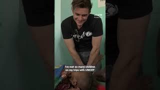 Orlando Bloom: Yet to reach more children, they need help #Ukraine #HelpUkraine  #StandWithUkraine