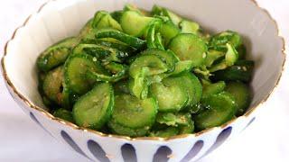 Korean temple style pan-cooked cucumbers (Oi-bokkeum: 오이볶음)