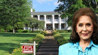 Loretta Lynn's Untold Story: Abandoned Ranch in Tennessee, Tragic Death & Huge Net Worth Left Behind