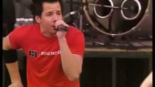 simple plan - you don t mean anything live des neiges.mpg