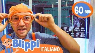 Blippi   prova il paracadutismo indoor | Blippi in Italiano | Video educativi per bambini