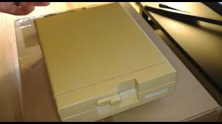 Commodore Unboxing Time: die zweite Floppy 1541 II