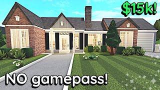 Realistic Bloxburg *NO GAME PASS* House Build Tutorial: Part 1