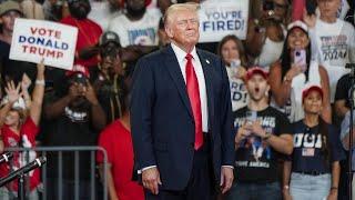 Trump campaigns in Henderson, Nevada