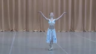 Вариация Никии из балета "Баядерка" Костарева Кира