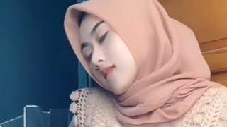 Goyang tiktok ABG berjilbab