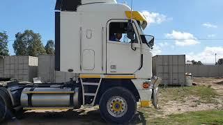 TEST DRIVING FREIGHTLINER ARGOSY 530HP I love the sound