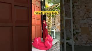 Ada patung kuda #trending #comedy #shorts