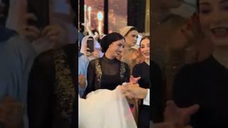 أصحاب العروسه