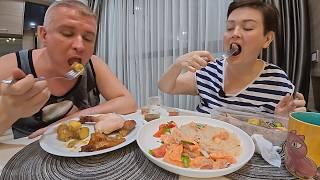 Мукбанг ЗАЖРАЛИСЬ в Таиланде! Ничего не хочется! РАЗОЧАРОВАЛИСЬ в ужине( Хочу домой! Ужин в Паттайе