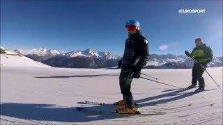 Peter Sagan shows off his incredible skiing skills in Courchevel