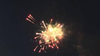 Красивый салют №1 на праздник от Konfetti