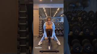 Neha Sharma is doing her Arms day|#nehasharma|The Unseen Shorts #gymworkout #workout