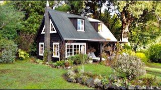 Akaroa New Zealand | THE HERB FARM COTTAGE | Winter 2021