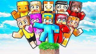 10 FRIENDS on ONE REALISTIC BLOCK in Minecraft!