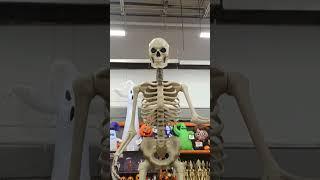 #skeleton | #viral | #usa | #halloween | #dontbescared | #travel