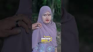 KASIHAN ANAK YATIM INI NGEMIS DEMI MAKAN!