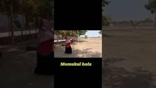 @Umi Khoiriyah praktik 2 PJOK Tehnik Bola Kasti