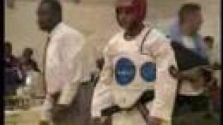 Kung Fu VS Taekwondo (Ehsan Shafiq)