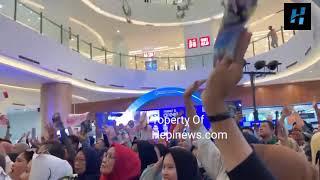 MENUNGGU SANG IDOLA RIZKY BILLAR & LESTI MEET & GREET FANS LESLAR PALEMBANG