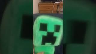 the Spanish button (James and baby creeper parody)