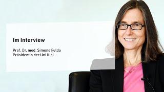 Im Interview: Prof. Dr. med. Simone Fulda, Präsidentin der Uni Kiel
