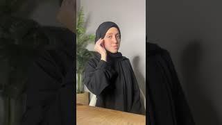 Weightless Mesh Under Scarves