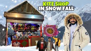 First Time Kite Shop ky Bhair Snow Fall Hoikite shop in Snow